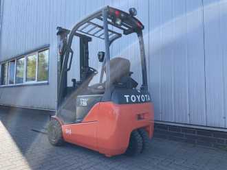 Gabelstapler gebraucht TOYOTA 8FBET15 | AKKU NEU 2026 | Neue Bereifung ELEKTRO DREIRADFRONTSTAPLER (13044707)